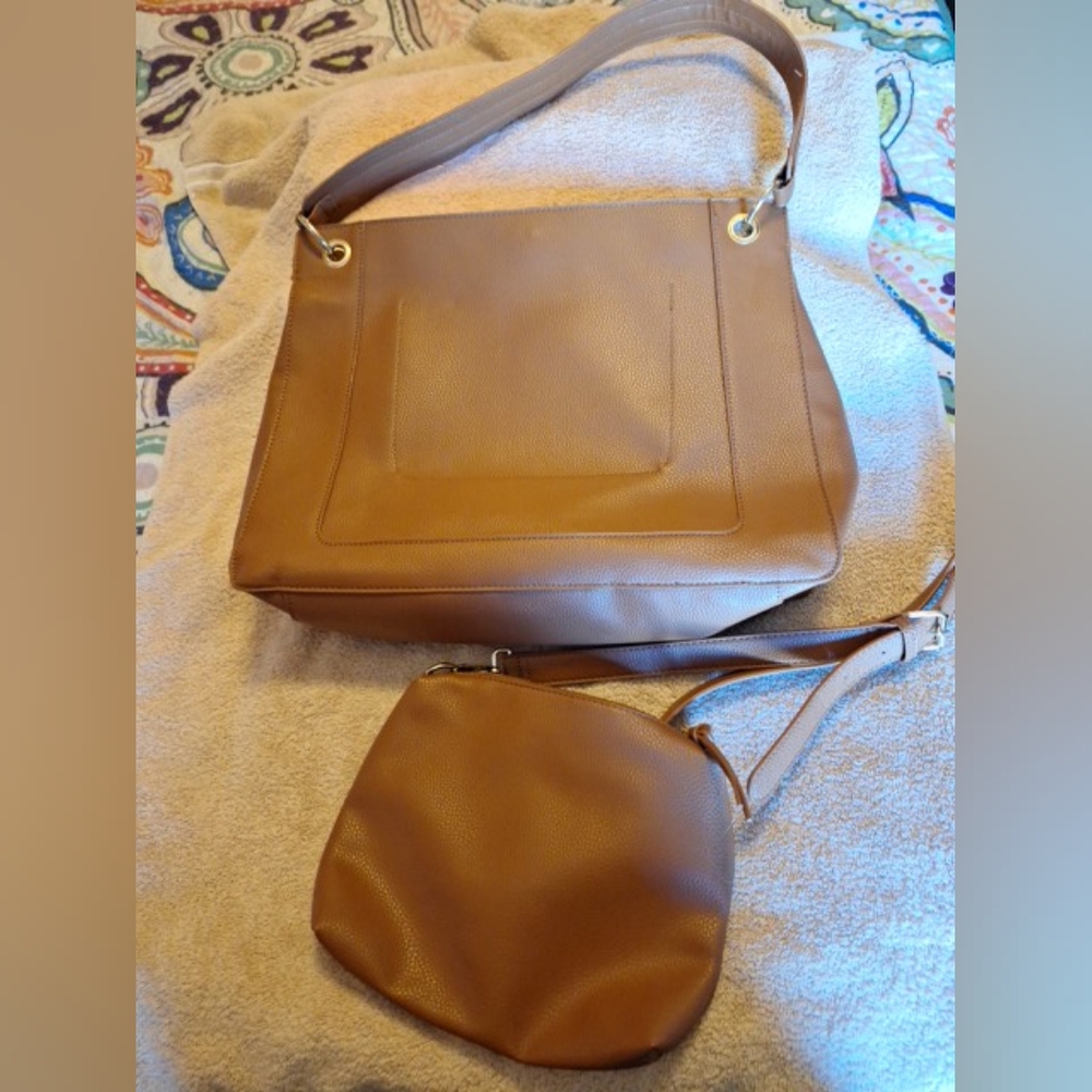 Pair Steve Madden purses - Picture 5 of 5